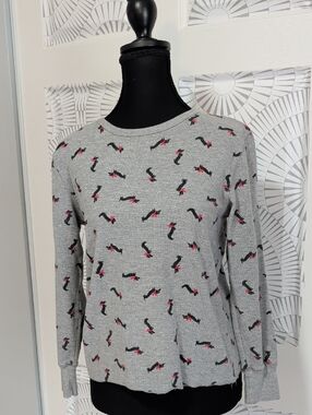 Women's Size Small Gray Long-Sleeve Knit Shirt with Dashchund Motif
